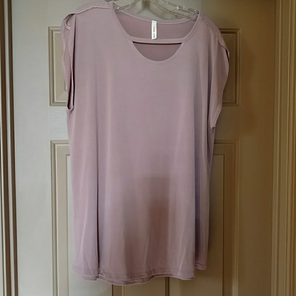 Orange Creek MAUVE SLEEVELESS TOP SIZE LARGE - Picture 1 of 4